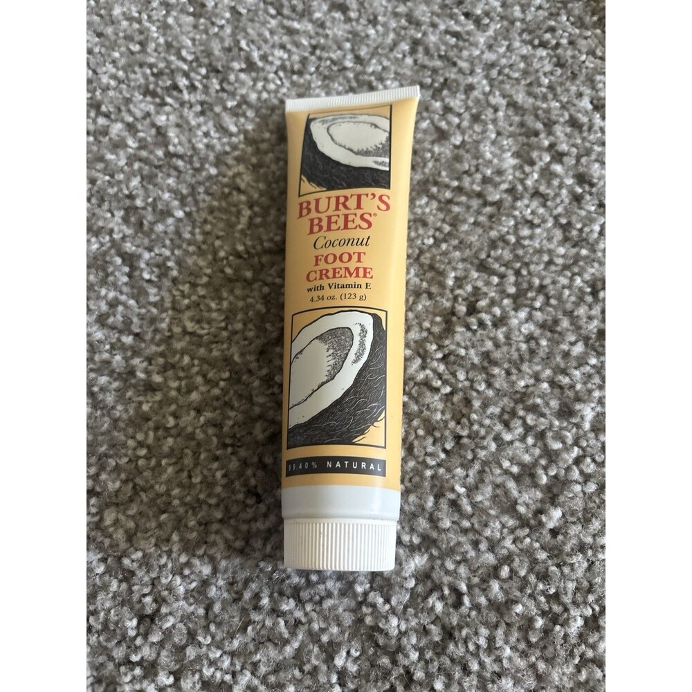 Burt's Bees Coconut Foot Creme with Vitamin E Moisturizing Cream 4.34 oz